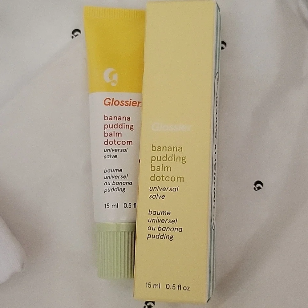 ▪︎☆ Glossier Banana Pudding Balm Dotcom & Banana Key Chain~ Balm Holder - Picture 2 of 7